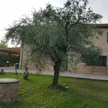 Villa Casale Ferretti Castorano (Ascoli Piceno)